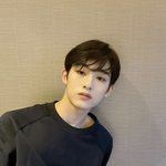 엔시티 <b>윈윈</b>이랑 비밀사이 정다온 닮지 않았냐