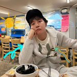 [방탄소년단] 호비랑 맛난 회에 <b>한잔</b>하면서