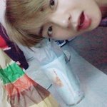 [엔터톡] 뷔 <b>진</b> 둘이 왜케 닮음??