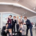 [스키즈] <b>오피스룩</b>