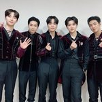 [뉴이스트] 헐 공식<b>연장</b>