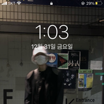 [댓글부탁해] 배경<b>화면</b> 둘 중에 뭐가 더 이쁨?