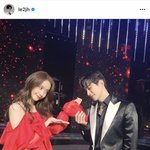 [댓글부탁해] 준호 인스타에 윤아사진 올려서 팬들<b>난리</b>남