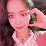 손나은 얼굴 봐