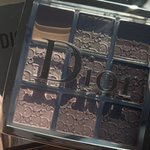 이거 예뻐서 어떻게 쓰냐……대가리깸