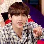 아근데 김태향 최근 갈발생머리보면