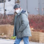 [모두드루와] 아스트로 <b>진진</b> 출근길 사진 뜬 거 졸귀탱 ❤️