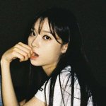 [댓글부탁해] 윈터는 언더 애굣살에 밝게 <b>도톰</b>해보이게 안하고