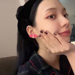 [드루와] 폰으로 보면 분명 <b>품절</b>이라고 써있는데