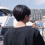 야 <b>등짝</b> 넓은편임??