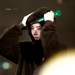 <b>김뷔</b>