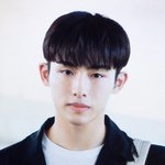 [드루와] 시즈니들아 <b>윈윈</b> 이런 사진 있냐?