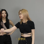 얘들아 유나 피부 까만편임?