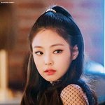 <b>여우</b>와 고양이를 닮은 아이돌