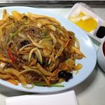 서울식 잡채밥 VS <b>경상도식</b> 잡채밥