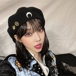 윈정이 베레모 <b>여깃</b>는데