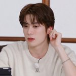 <b>재현</b>