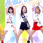 레드벨벳 이거 흑<b>역사</b>아니냐..