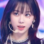와 <b>윈터</b> 이거 봐