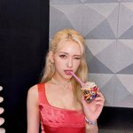 [모두드루와] 너희 학교에 연예인이나 유명인 누구 나옴?