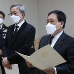 유영민 靑비서실장, 순직 소방관 조문 “다시는 이런 일 없도록”