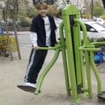 [NCT칠프] 브이앱에서 <b>체력</b><b>단련</b>하는 그