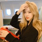 로제는 연애 경험이 없네.JPG