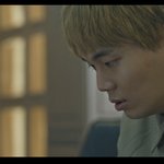 제가 변호사 인데요. 살인범이 자백을 해서 무죄로 풀려났어요.