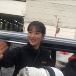 <b>이나은</b> ㅈㄴ이쁘네