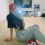 <b>노제</b> 근육 미쳤다;ㄷㄷㄷ