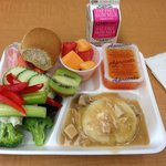 다양한 나라의 학교 급식 <b>메뉴들</b>