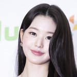 장원영 이 <b>메이크업</b>하려면 어떻게 해야 돼?