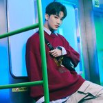 [NCT칠프] 마크 <b>자켓</b>때 옷 이거 이쁘지 않냐