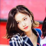 스테이씨 이제 머리 <b>장난질</b> 끝난거겠지?
