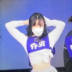 <b>슈화</b> 살쪘다고 하는 애들