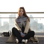 '몸값 10억' <b>로지</b> 잘나가자 모델 데뷔한 가상인간 '루시'