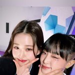 장원영 <b>속광</b> 미쳣네 피부봐..