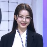 장원영 오늘 뮤뱅 개이뻤네
