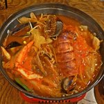 여기다