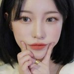 [댓글부탁해] 이 유튜버 분/이 분이 낀 <b>렌즈</b> 아는 사람?