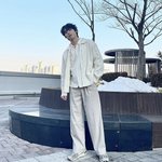 [모두드루와] <b>민혁</b>이 올 화이트 너무 잘 어울려