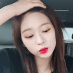 김민주 <b>민주</b>는 머리를 넘겨도 존예