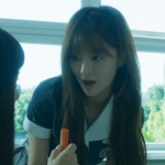 <b>이나경</b> 짤털이할땐가?