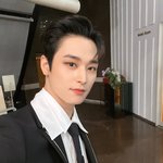 [더보이즈] ㅇㅅ) <b>신부대기실</b> 앞에서 기다리는 새신랑