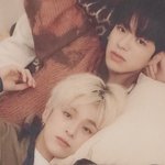 [댓글부탁해] 누군지 아는 사람? 그리고 <b>남돌</b> 추천 좀 해줘