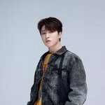 [트레저] 정환이 <b>재킷</b>촬영 보니까 배우 프로필 사진 같다