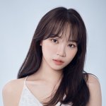 김채원 사쿠라 이제 데뷔 한다는데