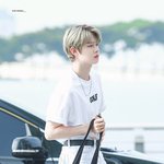 [모두드루와] 투바투 연준 19년 7월 공항 <b>패션</b> 좋아