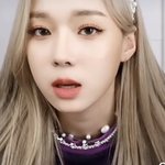 솔직히 <b>윈터</b> 데뷔초랑 너무 달라짐..