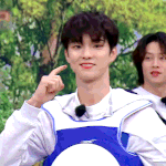 [더보이즈] 아니티빙으로 <b>아형</b> 다시보는데